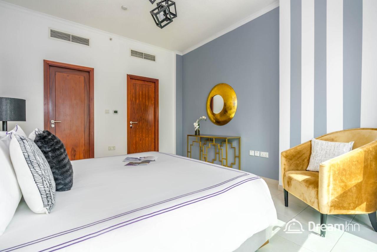 Dream Inn Apartments - Burj Residence With Fountain View Дубай Экстерьер фото